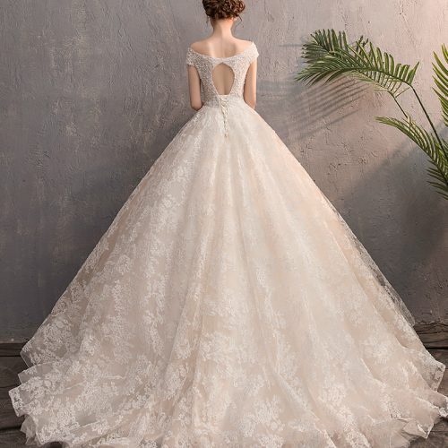 wedding-dresses-1-3